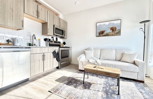 Poplar Apartamento | Unique 1BR King|Free Parking|NLiberties 609