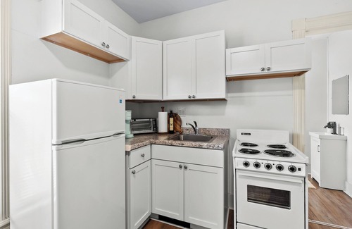 Battle Creek Apartamento | Unique 2-Story Studio Apartment - Walk To Downtown