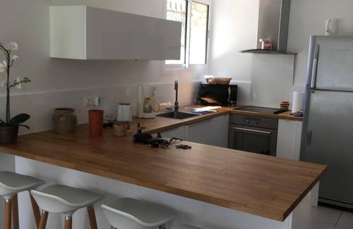 Frontignan Villa | Villa ÚNICA de 4 * 200m2 con acceso directo al mar a través de un jardín de 1000m2