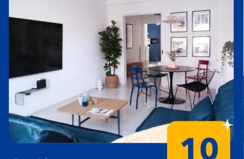 Koukaki Apartamento | Unique 2BD Design Apt with airconditioning near Acropolis