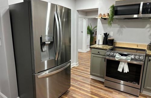 Winston - Salem Casa | Unique 3Bd 2Ba GAME ROOM mins to Downtown