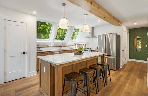 Lenoir Chalet De Esquí | *NEW* A-Frame,Hot tub,Firepit,Jukebox & EV charge