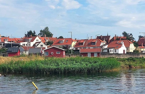 Ronne Alquiler De Eote | Unique and cozy boat accommodation in Nørrekaas Marina, Rønne