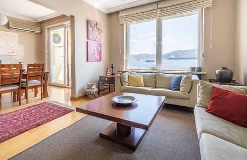 Bebek Apartamento | Unique and Luxury Bosphorus Flat in Bebek
