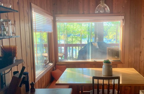 Tay Valley Cabaña | Unique and tranquil cottage with panoramic lake views and tall pines