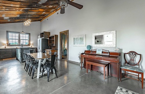 Chickamauga Casa | Unique barndominium with lots of space near Chattanooga