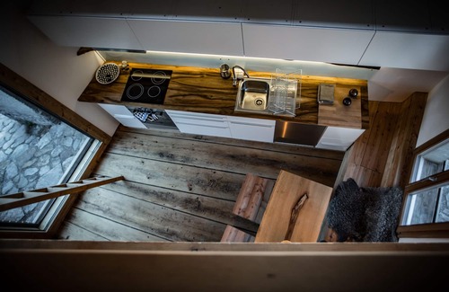Trin Apartamento | Bijou única con impresionantes vistas de los Alpes suizos