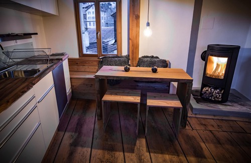 Trin Apartamento | Bijou única con impresionantes vistas de los Alpes suizos