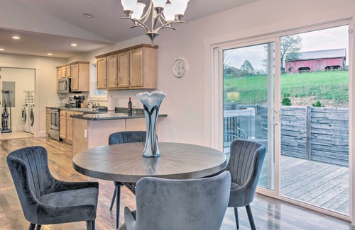 Leicester Casa | Unique Blue Ridge Haven, 12 Mi to Asheville!