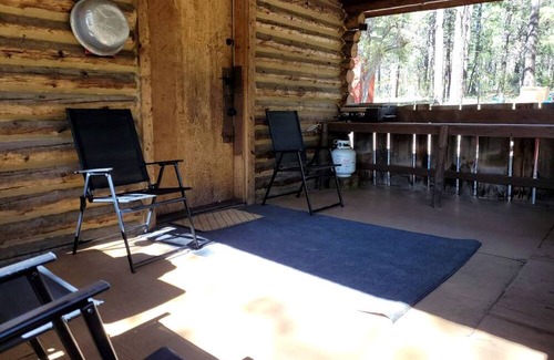 Mancos Cabina | Unique Cabin Rental in Colorado for a Weekend Getaway in the USA