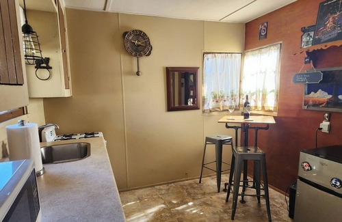 Crestline Cabina | Unique cabin with a twist of fantasy