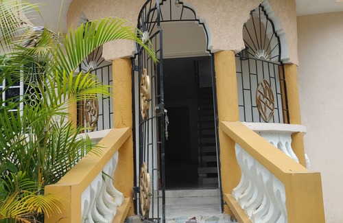 Seaford Town Casa | Unique countryside villa