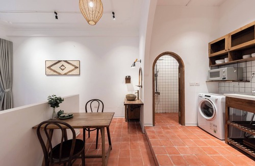 Hang Bac Apartamento | UNIQUE Creative & Apartment in Old Town