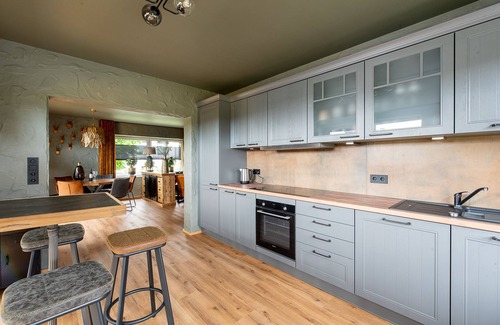 Neuheilenbach Apartamento | Unique dream apartment with whirlpool & sauna offers luxury and relaxation