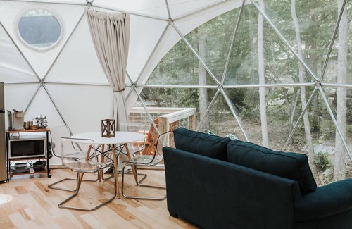 Pittman Center Alquiler De RV | Unique Glamping Dome Stay!