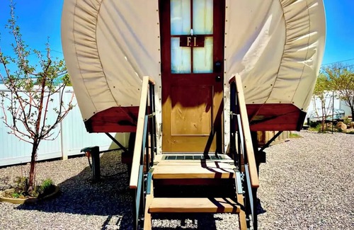 Monticello Casa | Unique Glamping Pioneer Wagons
