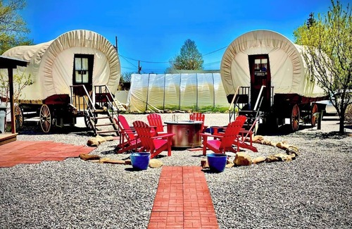 Monticello Casa | Unique Glamping Pioneer Wagons