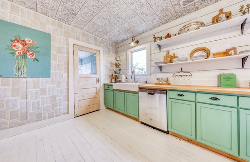 Mount Angel Casa | Unique, historic home in walk-able, Hallmark style town