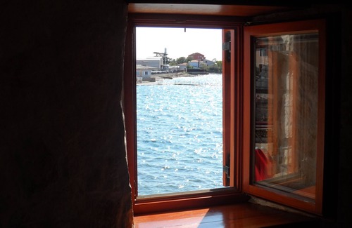 Umag Casa | ¡TORRE DE PIEDRA histórica única DIRECTAMENTE POR EL MAR! cuidadosamente restaurado