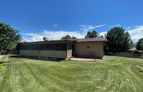 Grand Junction Casa | Unique home -in Golf Club heights-near hospital and airport!