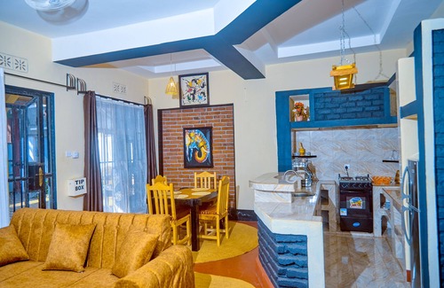 Karatu Apartamento | Unique Homestay B - 2 Bedroom with swimming and Free Wi-fi