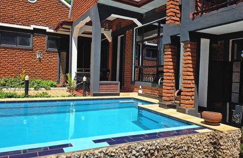 Karatu Apartamento | Unique Homestays A - 2 bedrooms with swimming pool and Free Wi-Fi