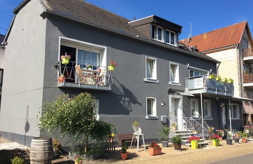 Oberbillig Apartamento | Ubicación única en el Mosela y el carril bici. Frontera de Luxemburgo