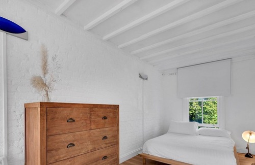 Stockwell Otro | Unique London Townhouse | Pass the Keys