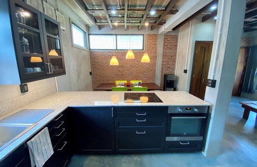 Luang Prabang Casa | Unique & Modern, Huge Kitchen, Great for Long Stays