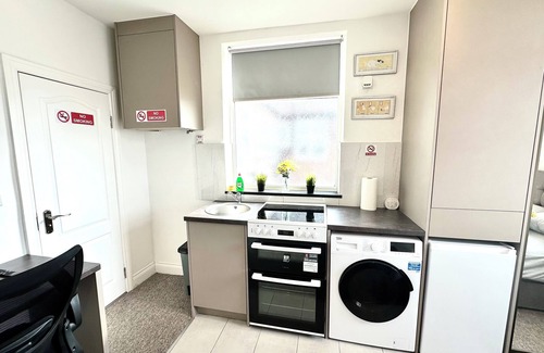 West Hendon Apartamento | Unique Modern, Private Apartment, 15 Mins To Central London