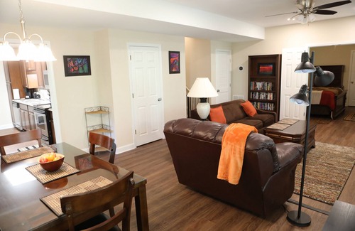Acworth Apartamento | Unique One Bedroom Apartment with Dock on Lake Allatoona!