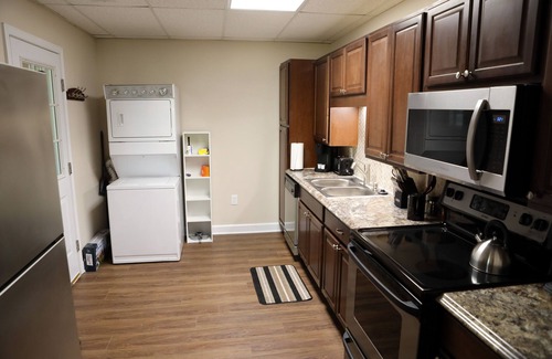 Acworth Apartamento | Unique One Bedroom Apartment with Dock on Lake Allatoona!