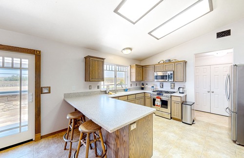 Paso Robles Casa | Unique Paso Robles home with panoramic views & enclosed yard - dog-friendly