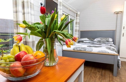 Berrynarbor Cabina | 2 bedroom accommodation in Berrynarbor, Ilfracombe