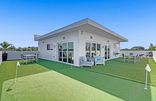 Deerfield Beach Apartamento | Unique Retreat - Unit A: Cozy First-Floor Oasis