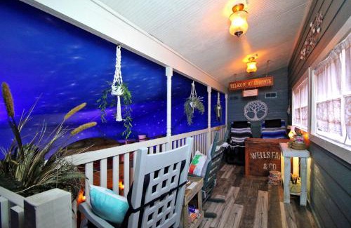 Villa Rica Casa | Unique Romantic Getaway near Atlanta, Georgia