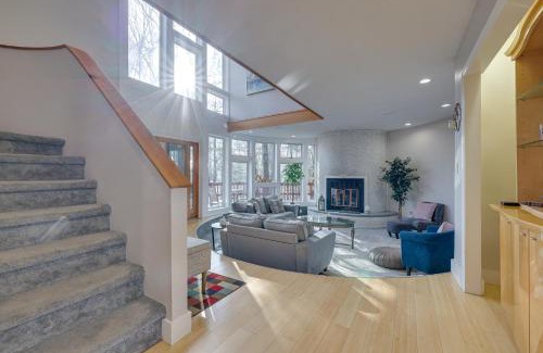 Bushkill Casa | Unique Roundhouse: Hot Tub-Game Room-FirePit&More!