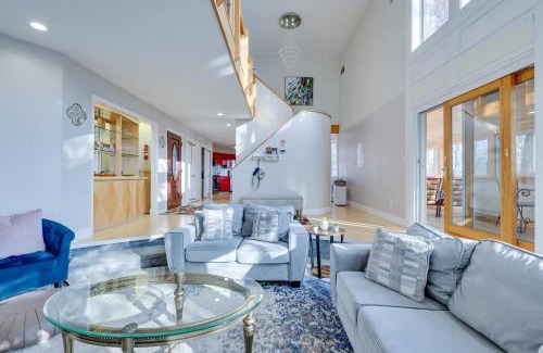 Bushkill Casa | Unique Roundhouse: Hot Tub-Game Room-FirePit&More!