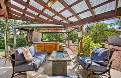 Berkley Casa | Unique & Spacious House Steps From Regis
