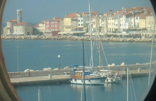 Piran Apartamento | Amplio apartamento único con vistas al mar y terraza en la azotea
