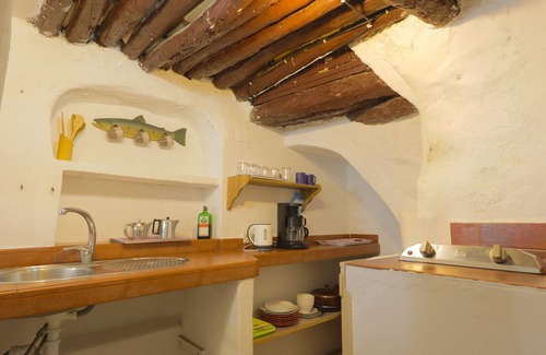 Cómpeta Casa | Unique stay in a restored olive mill museum.