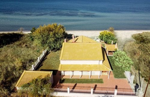 Megalos Prinos Villa | Casa de playa Thasos única