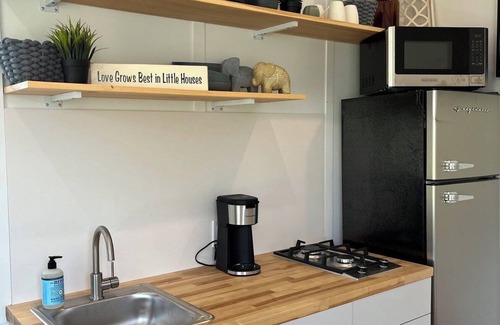 Hartsville Apartamento | Unique tiny home experience in a park with several!