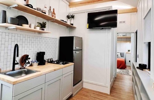 Elizabethtown Apartamento | Unique tiny home experience in a one of a kind tiny home community!