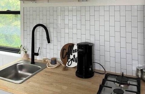 Elizabethtown Apartamento | Unique tiny home experience in a one of a kind tiny home community!