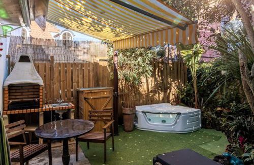Sintra Casa | Unique Tiny Smart Home with Private Garden, Jacuzzi, PS5, Cinema Projector - Sintra WOW