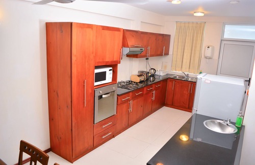 Ibbanwala Apartamento | Unique Towers Luxury Boutique Suites