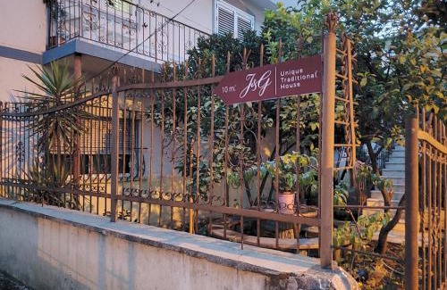 Tirana Villa | Unique Traditional House, hosted by J&G