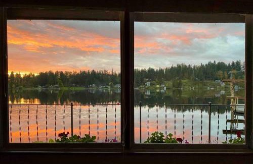 Eatonville Casa | Unique Waterfront Cottage 34 Mi To Mt Rainier