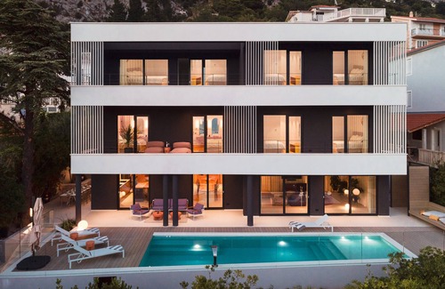 Omis Villa | Uniquely designed sea view villa in town center